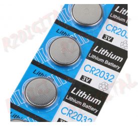 https://www.r2digital.it/8673-thickbox/batterie-a-bottone-5-pezzi-cr2032-litio-3v-lunga-durata-per-elettronica-lithium-battery-long-life.jpg